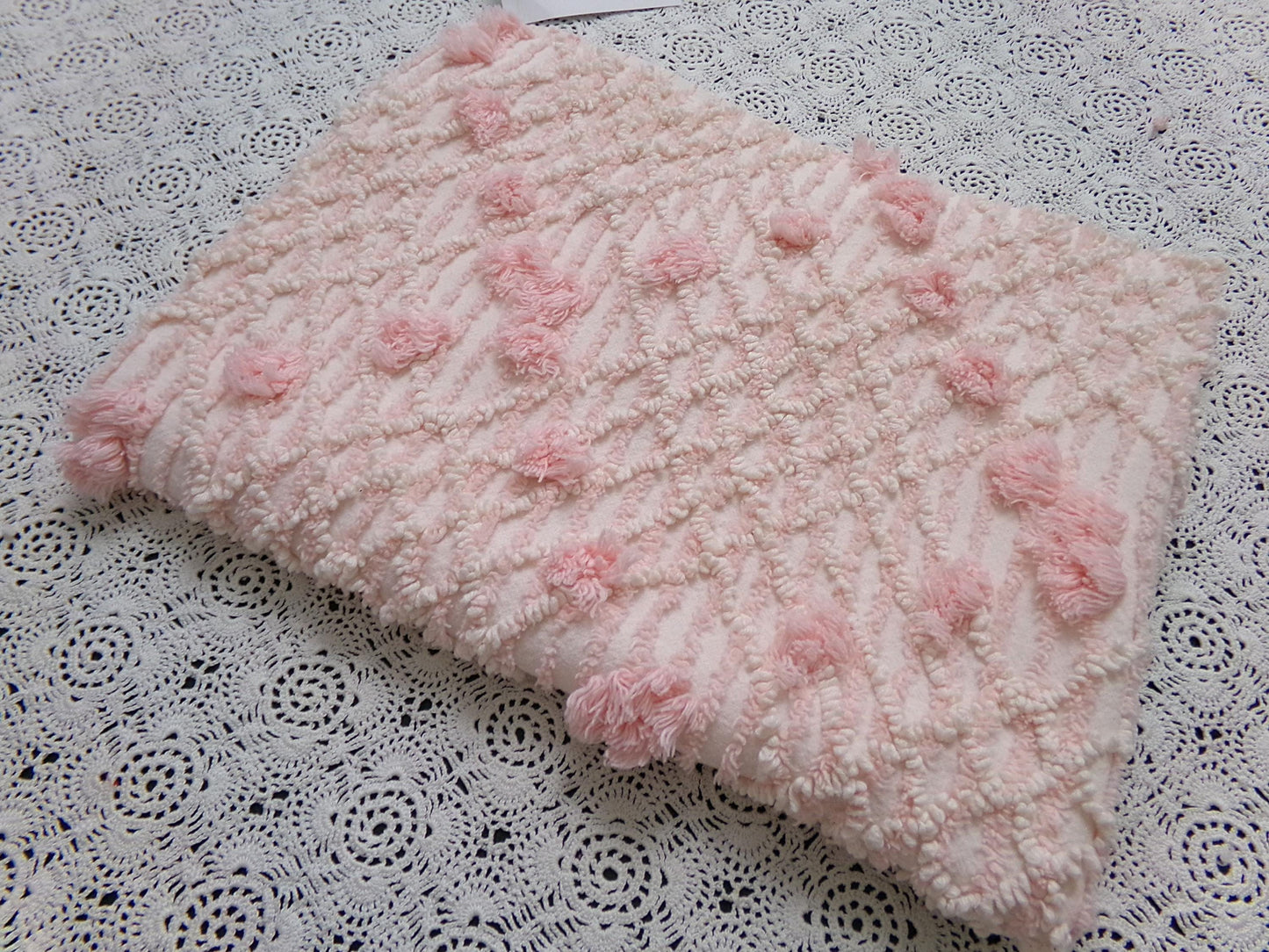 Blush Pink White Vintage Chenille Bedspread Fabric 18x24" Geometric Diamond Puffs