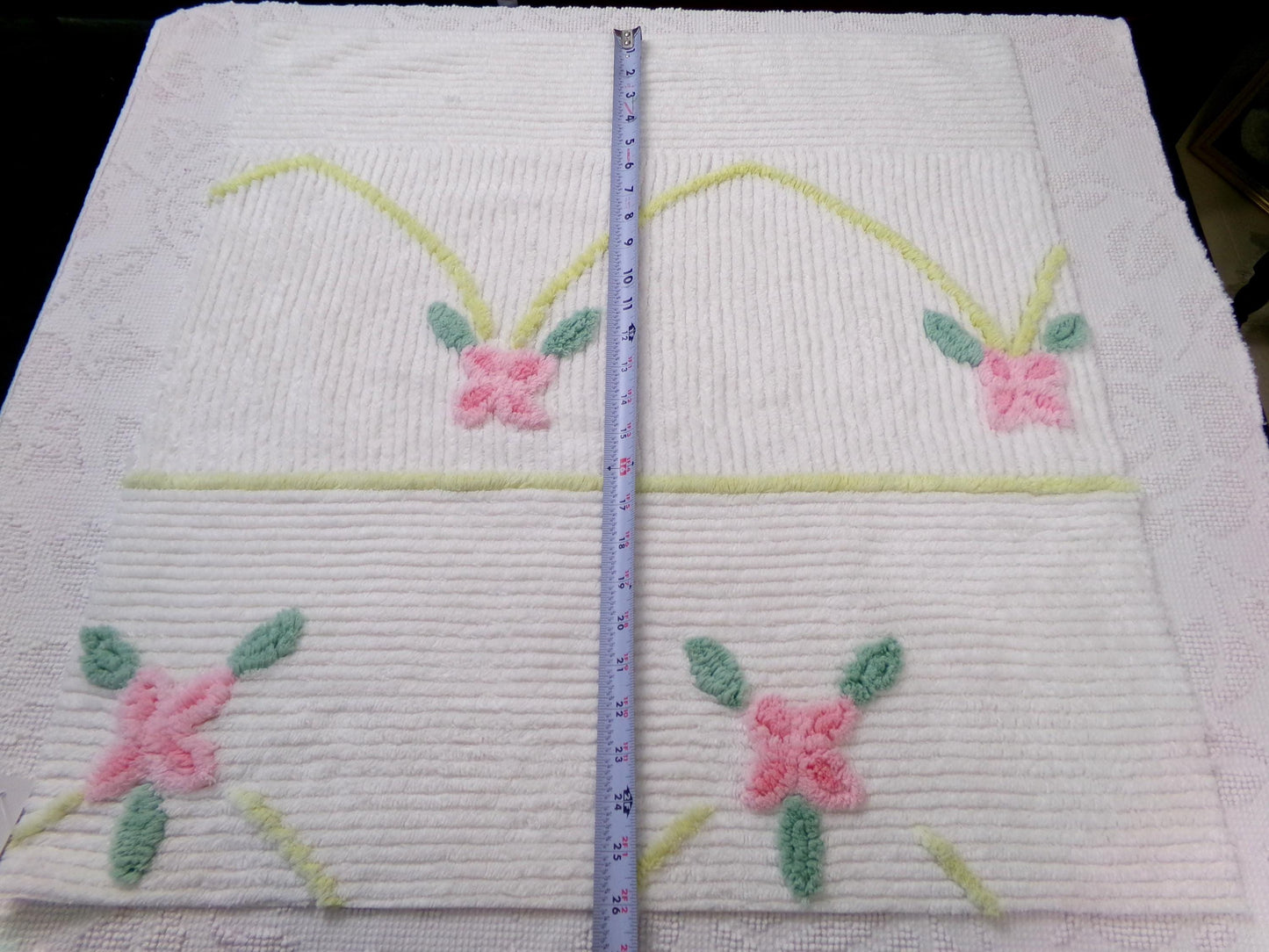 floral vintage chenille bedspread fabric, swinging roses quilt material, 25" x 24"