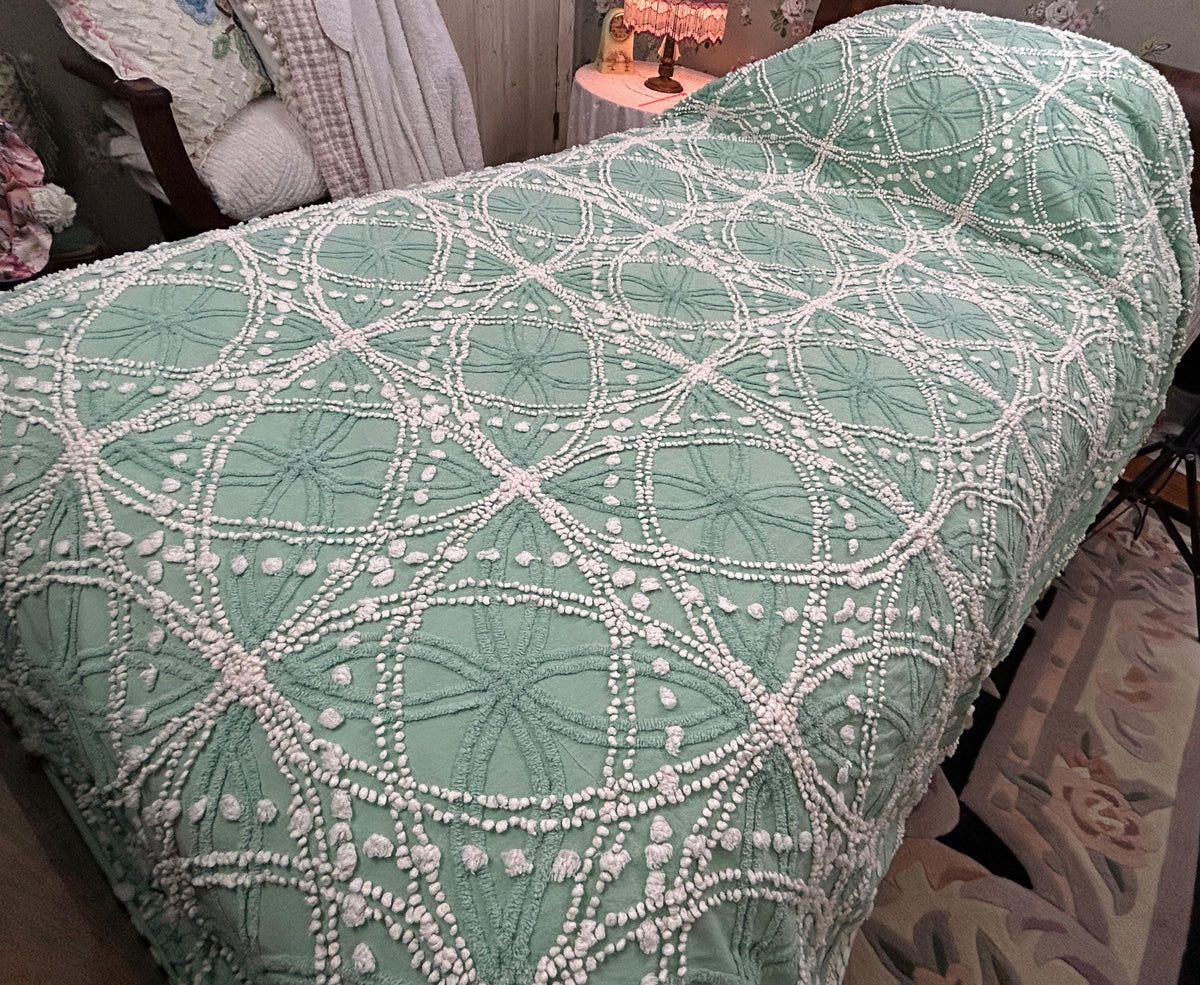 Vintage Chenille Bedspread Shabby Twin Jade Green White Spiderweb Starburst