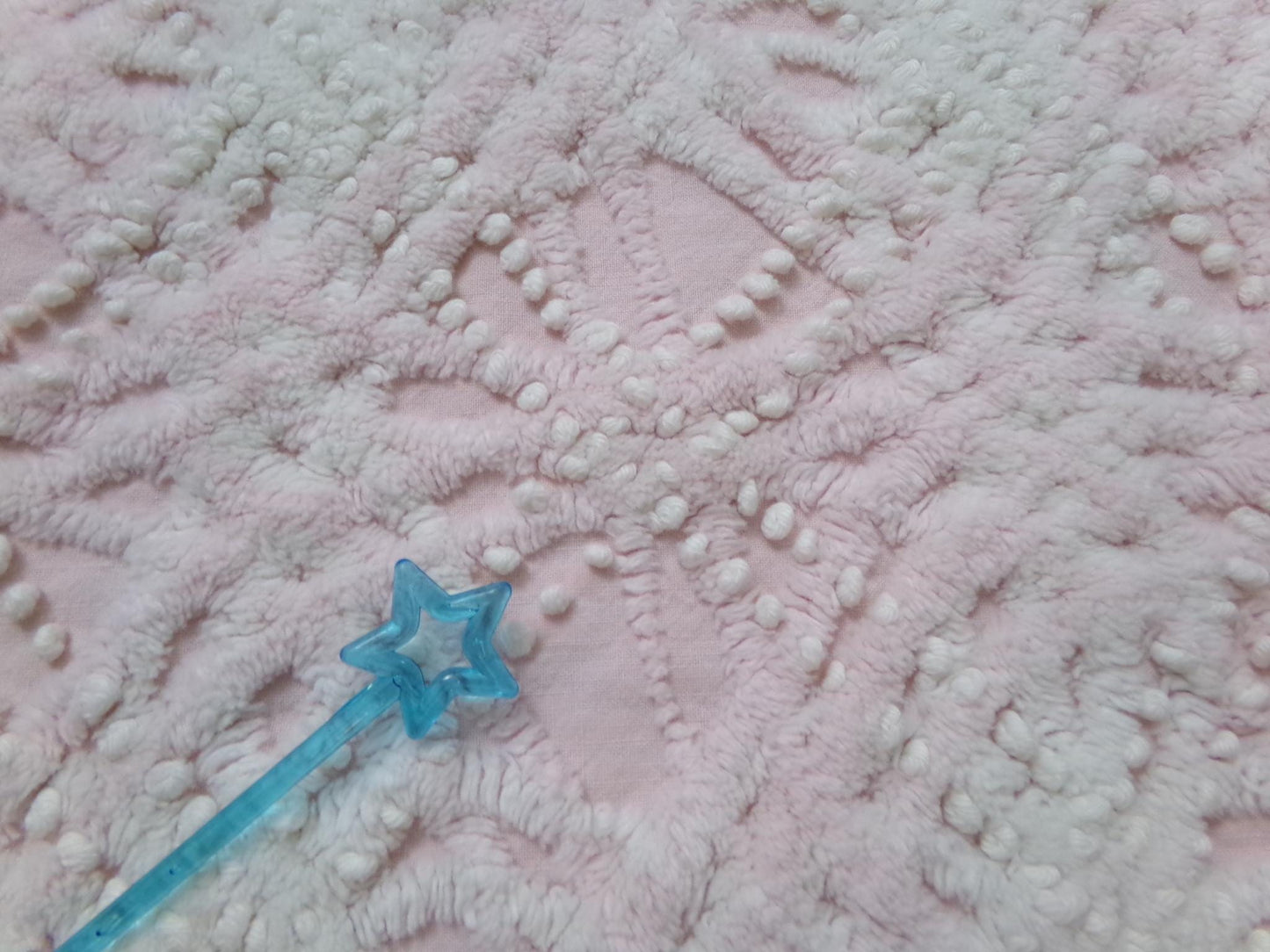 luxury pink vintage chenille fabric, 17x26" pc heavily tufted celestial snowflake spoke design