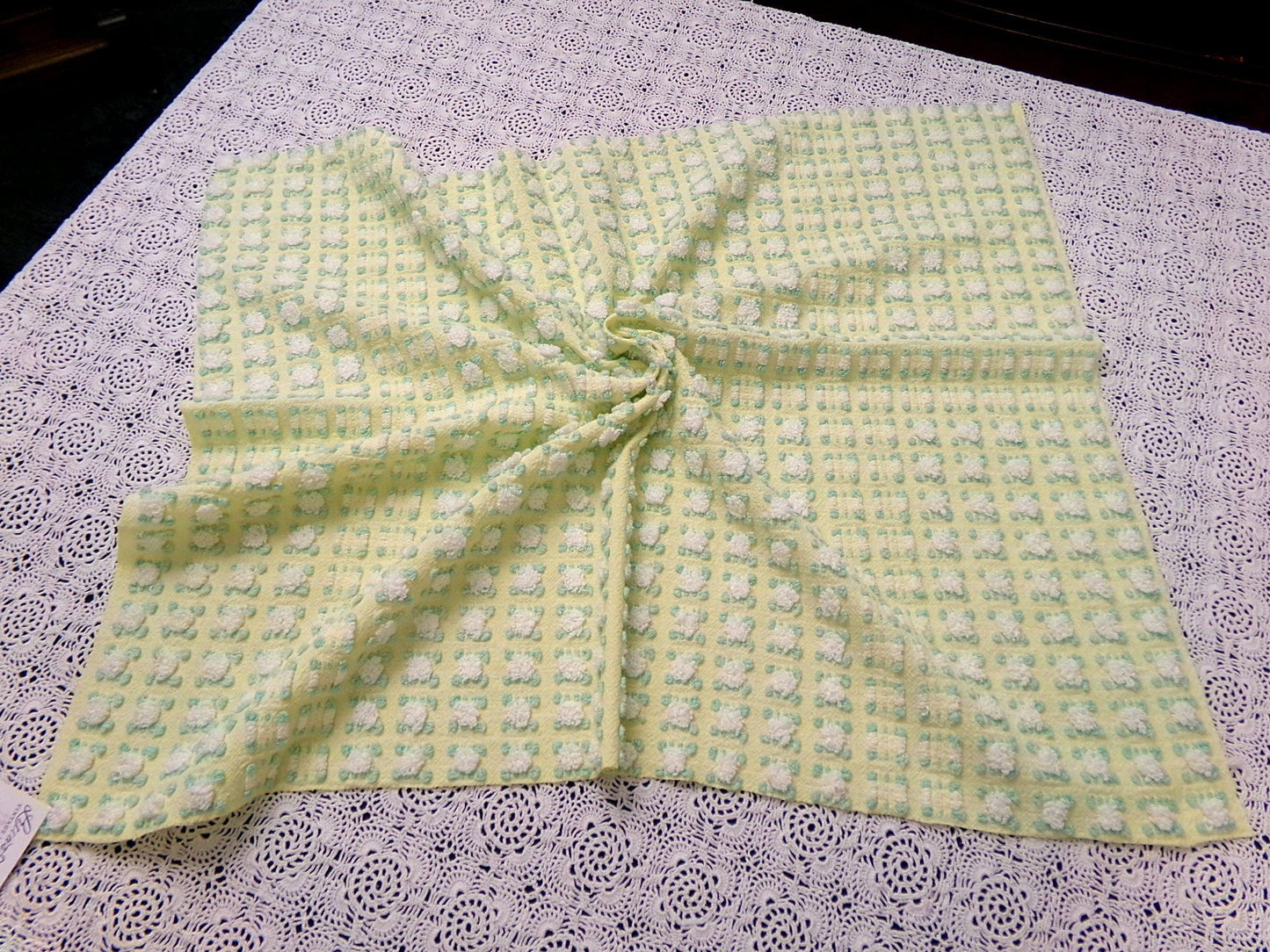 Phantom Rosebud Vintage Chenille Bedspread Fabric Yellow White 20x24" Piece