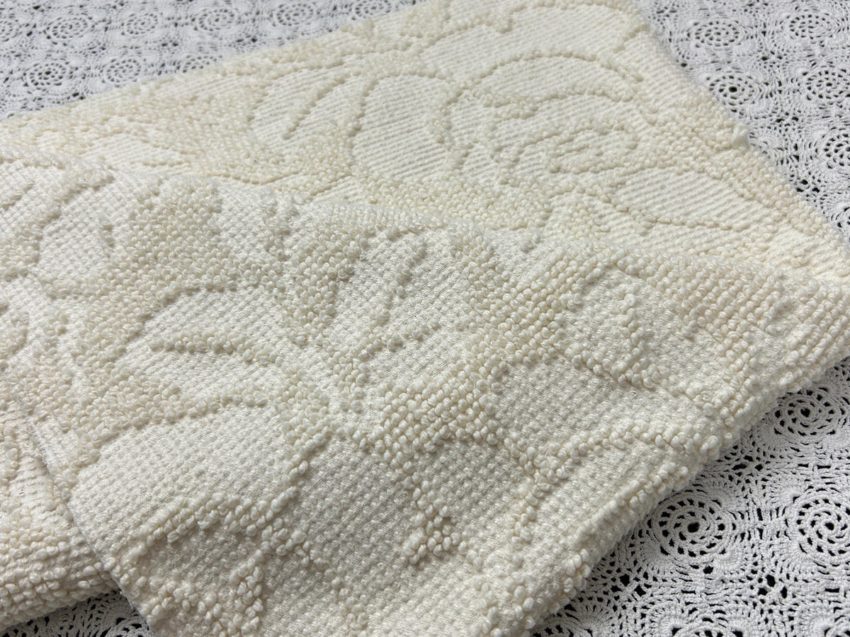 Cream White Vintage Chenille Fabric, Cabbage Roses, 20x30" Hobnail Woven Pc