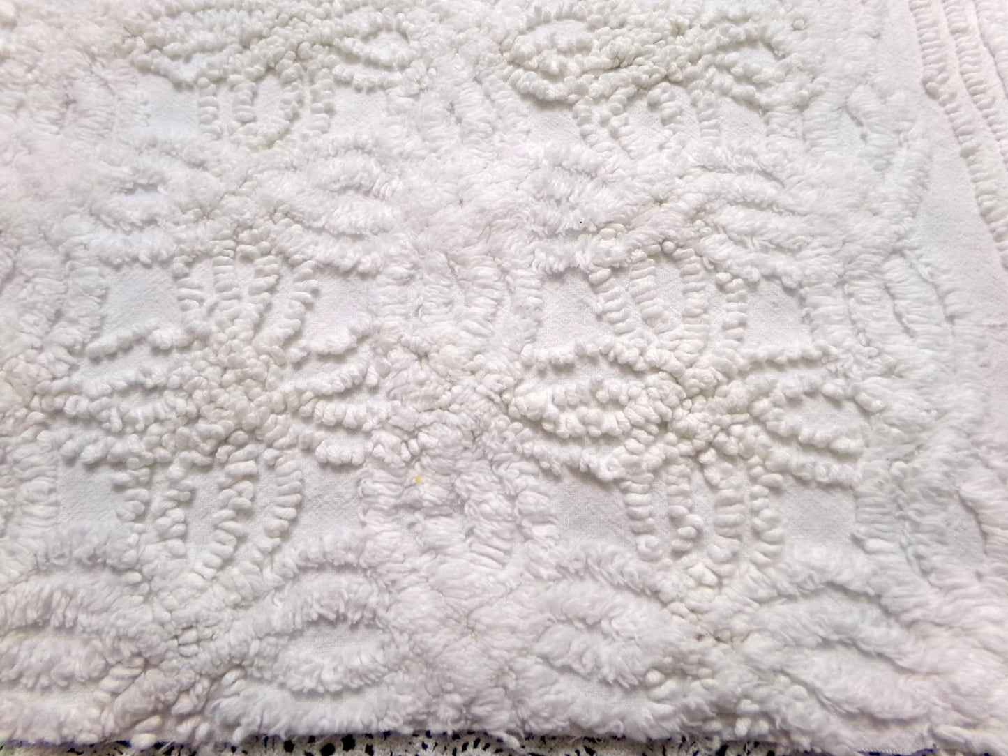Vintage Chenille Bedspread Fabric 14.5x23" Contrast Needletuft Wedding Ring Stripe