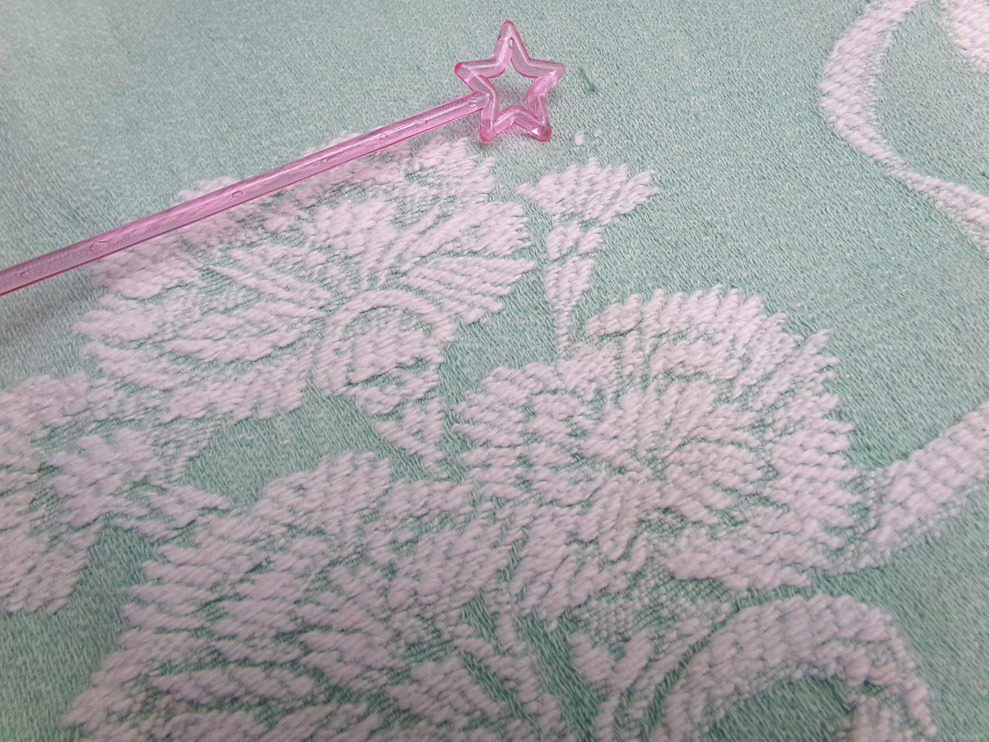 Shabby Woven Vintage Fabric Piece | Creamy White Carnation Flowers on Mint Green, 20" x 24"