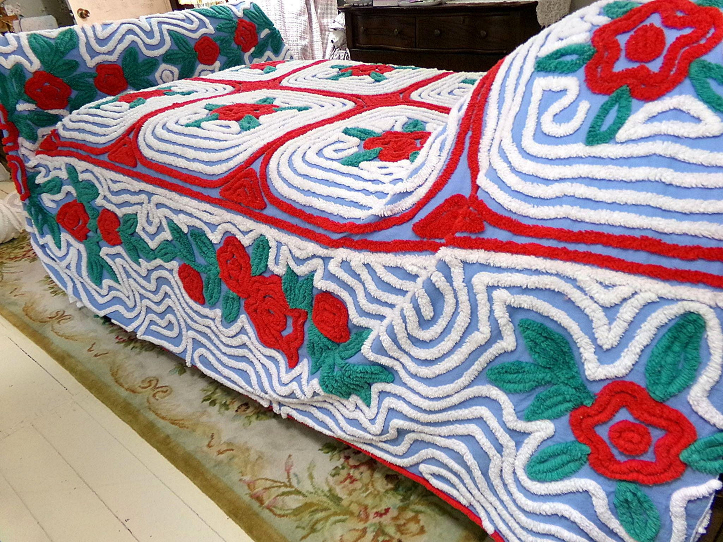 midnight in a garden of roses vintage chenille bedspread, red flowers on starry blue with white swirl tufting, full size bedding