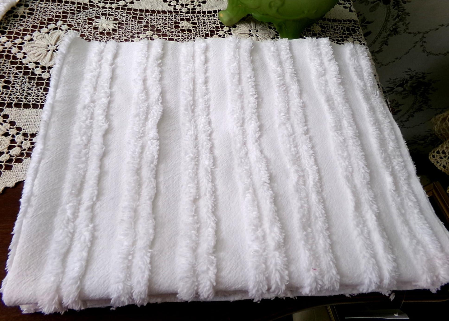White Striped Vintage Chenille Bedspread Fabric 18x24" Pc Dual Stripes Quilting Material