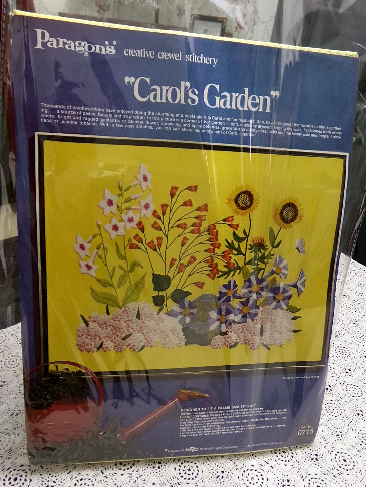 CAROL'S GARDEN Vintage Crewel Embroidery Kit Paragon Needlecraft 0715 Carol & Don Henning
