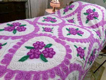 Vintage Chenille Bedspread Violets in Snow Heart Scrollwork White Cottage Bedding, FULL