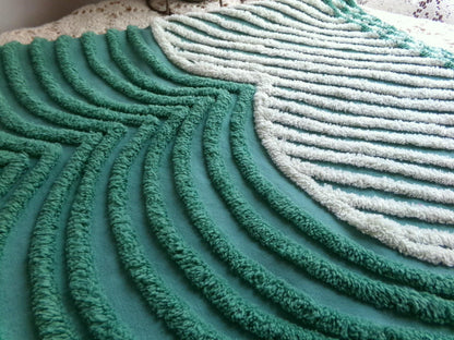 Drama Green Vintage Chenille Fabric, Powerful Swooping Wave Scallops, 20" x 24" inch piece, Great in Quilts, Wall Hangings