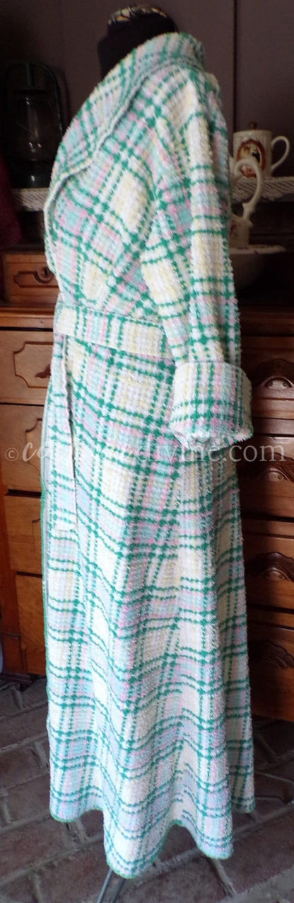 Retro Plaid Vintage Chenille Robe Ladies I Love Lucy Style 50s Bathrobe