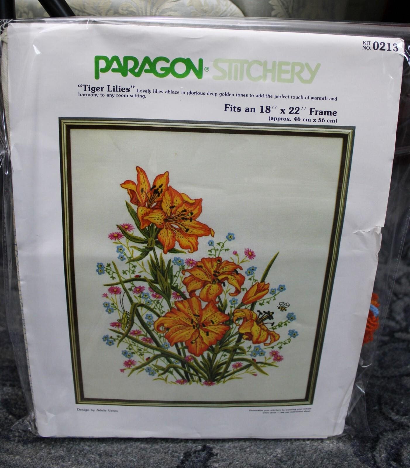 TIGER LILIES Vintage Crewel Embroidery Kit Boho Lily Floral Paragon Stitchery 0213