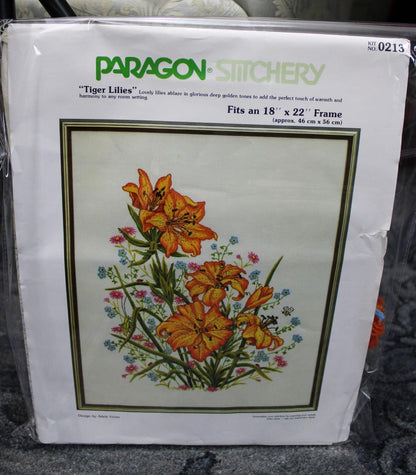 TIGER LILIES Vintage Crewel Embroidery Kit Boho Lily Floral Paragon Stitchery 0213