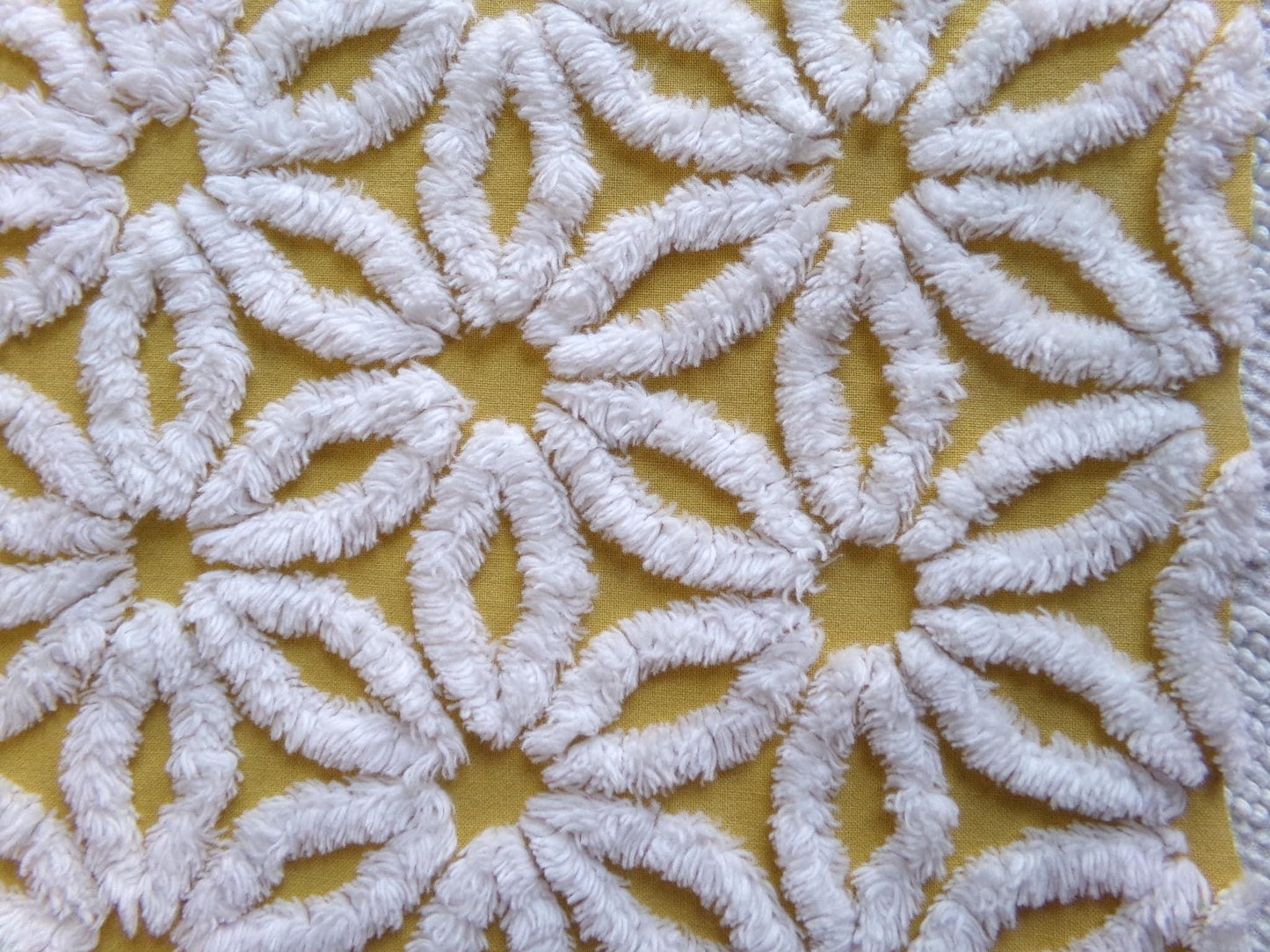 sunflower gold vintage chenille fabric tufted white daisy 20x24" boho quilt material