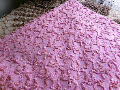 pink marbleized squiggle vintage chenille fabric, great unique texture, 25" x 20" piece of sewing material for quilting & crafts