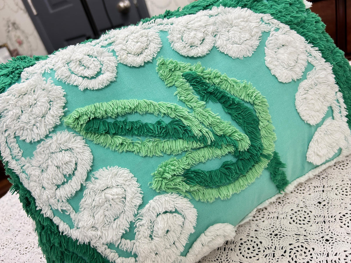 Botanical Green Vintage Chenille PIllow Cover, Rectangle 12x16" Design