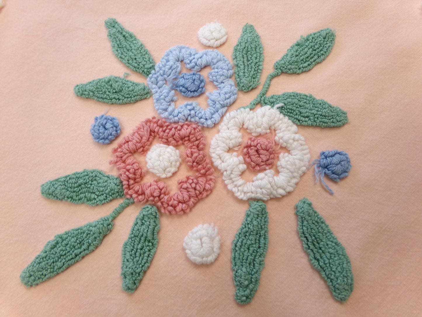Vintage Peach Chenille Fabric Floral White Puff Tufts, Quilting Crafts Cottage Chic Bedspread Material Upcycle Sewing Supply, 26" x 27"