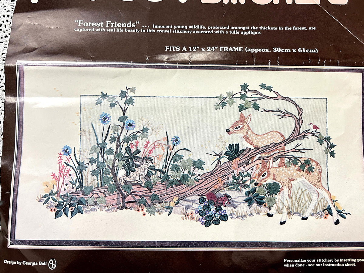 FOREST FRIENDS Crewel Stitchery Kit Woodland Vintage Paragon 0505 Embroidery