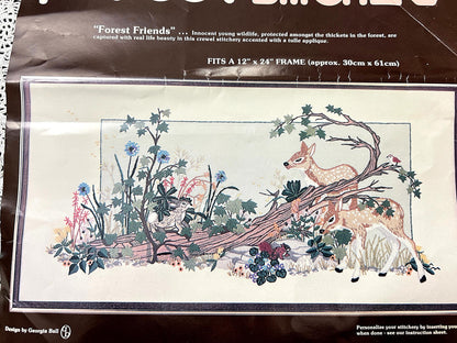 FOREST FRIENDS Crewel Stitchery Kit Woodland Vintage Paragon 0505 Embroidery
