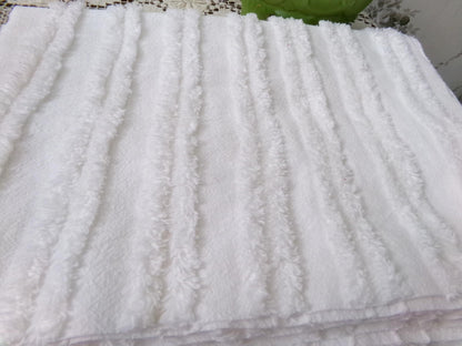 White Striped Vintage Chenille Bedspread Fabric 18x24" Pc Dual Stripes Quilting Material