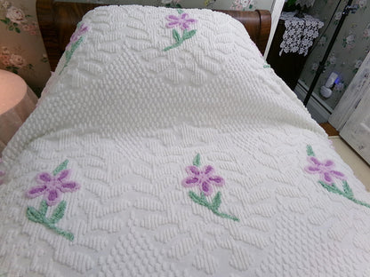 sculpted lilacs vintage white chenille bedspread, full size cotton summer cottage bedding