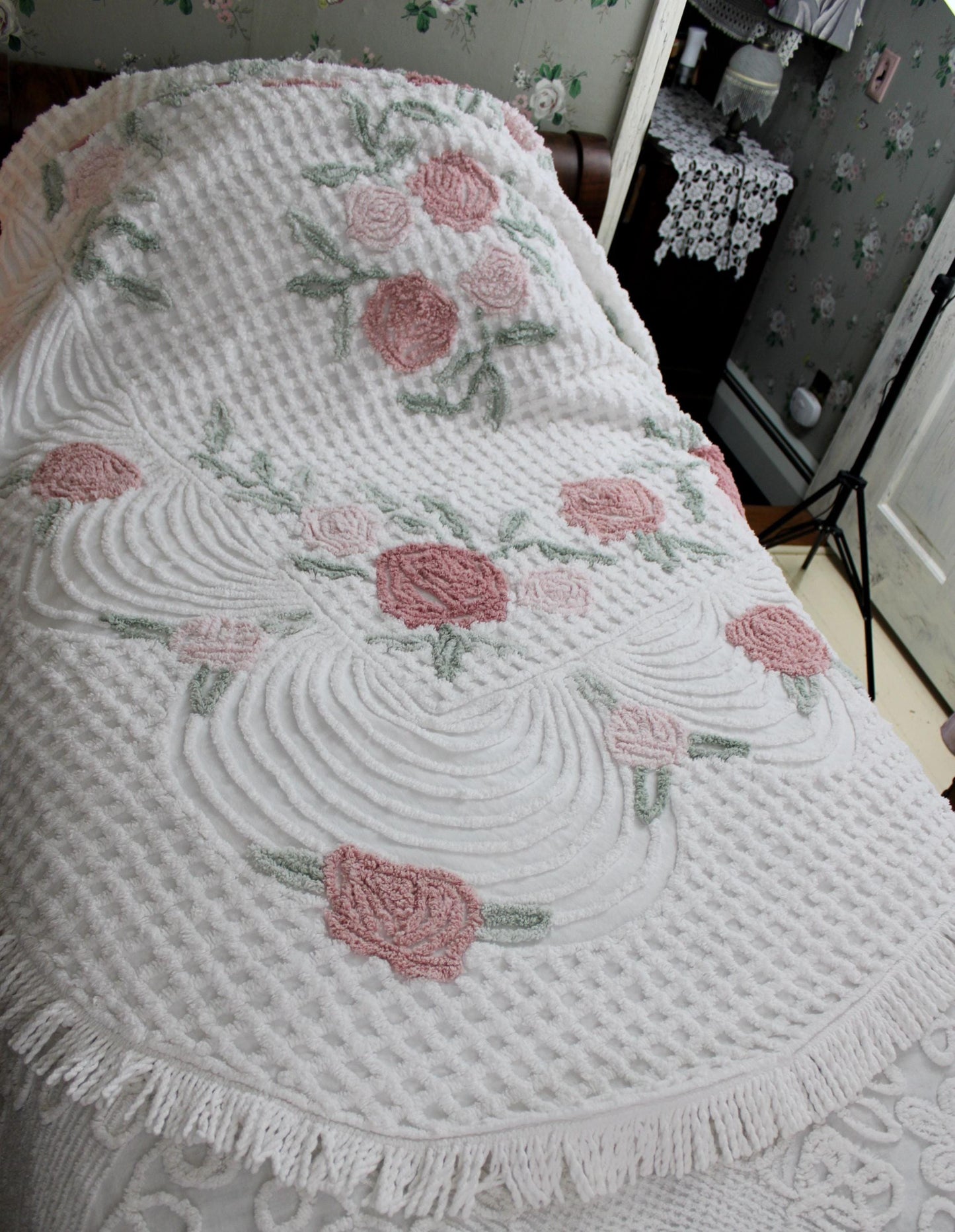 luxurious plush tufted chenille bedspread, muted natural roses, thick white grids, swags & accent fringe, vintage twin size cottage bedding