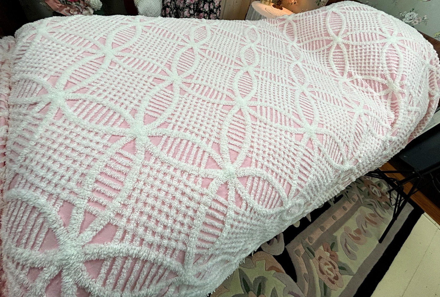 Vintage Chenille Bedspread Pink White Wedding Ring Pattern Cottage Farmhouse