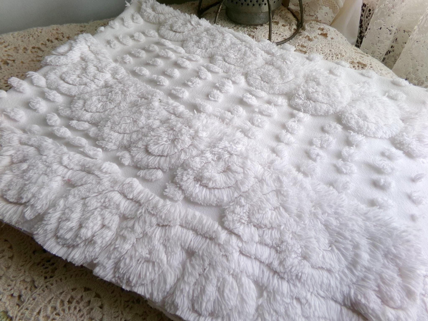 Graceful White Vintage Chenille Bedspread Fabric, Swirl Dot Sewing & Quilt Material, 20" x 27"