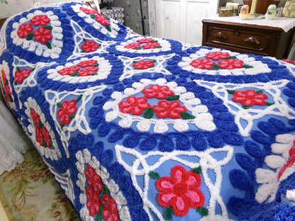 American Spirit Vintage Chenille Bedspread with Brilliant Red Roses in Blue & White Hearts, Full Size Bedding