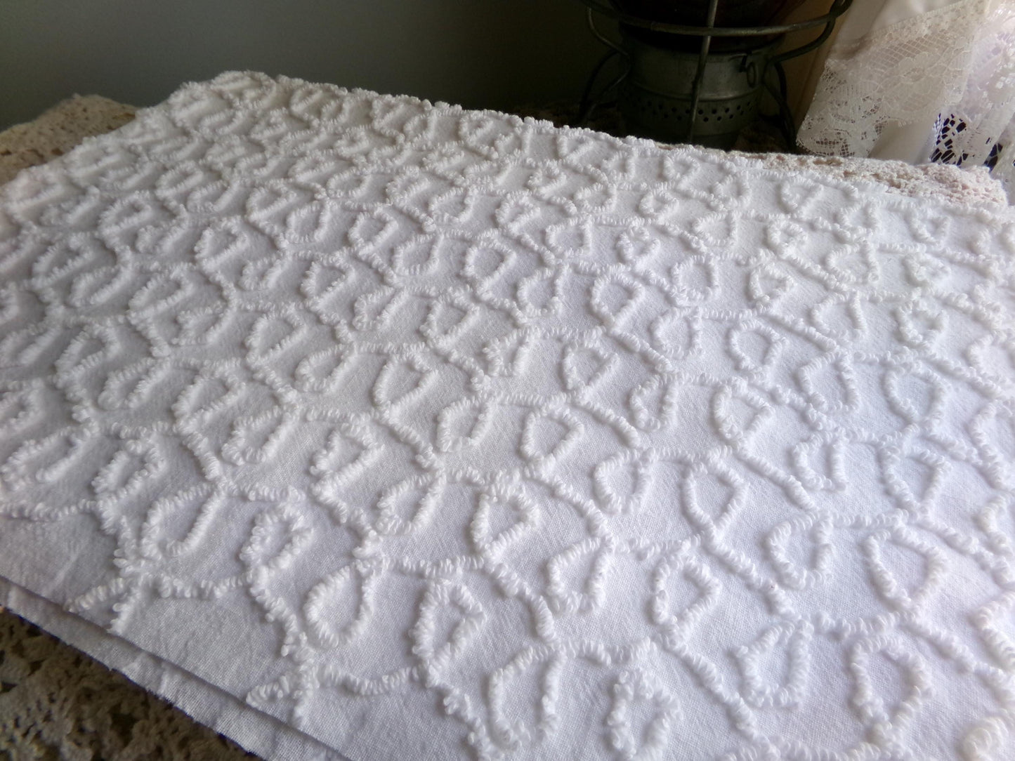 Curly Loops Vintage Chenille Fabric, Neutral White Texturized Cotton Sewing Material, 19" x 27" inch Piece for Handmade Quilts, DIY Pillows