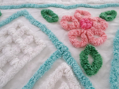 Plush White Vintage Chenille Fabric Cathedral Floral Design 20x24"