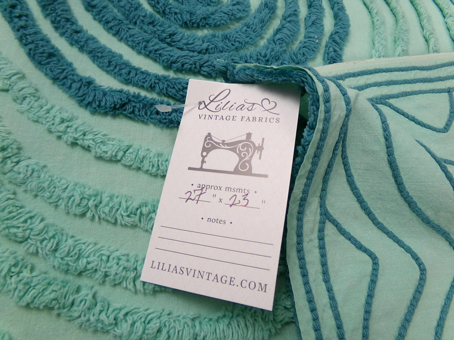 optic waves vintage chenille bedspread fabric, dramatic sewing & quilt material 27" x 23"