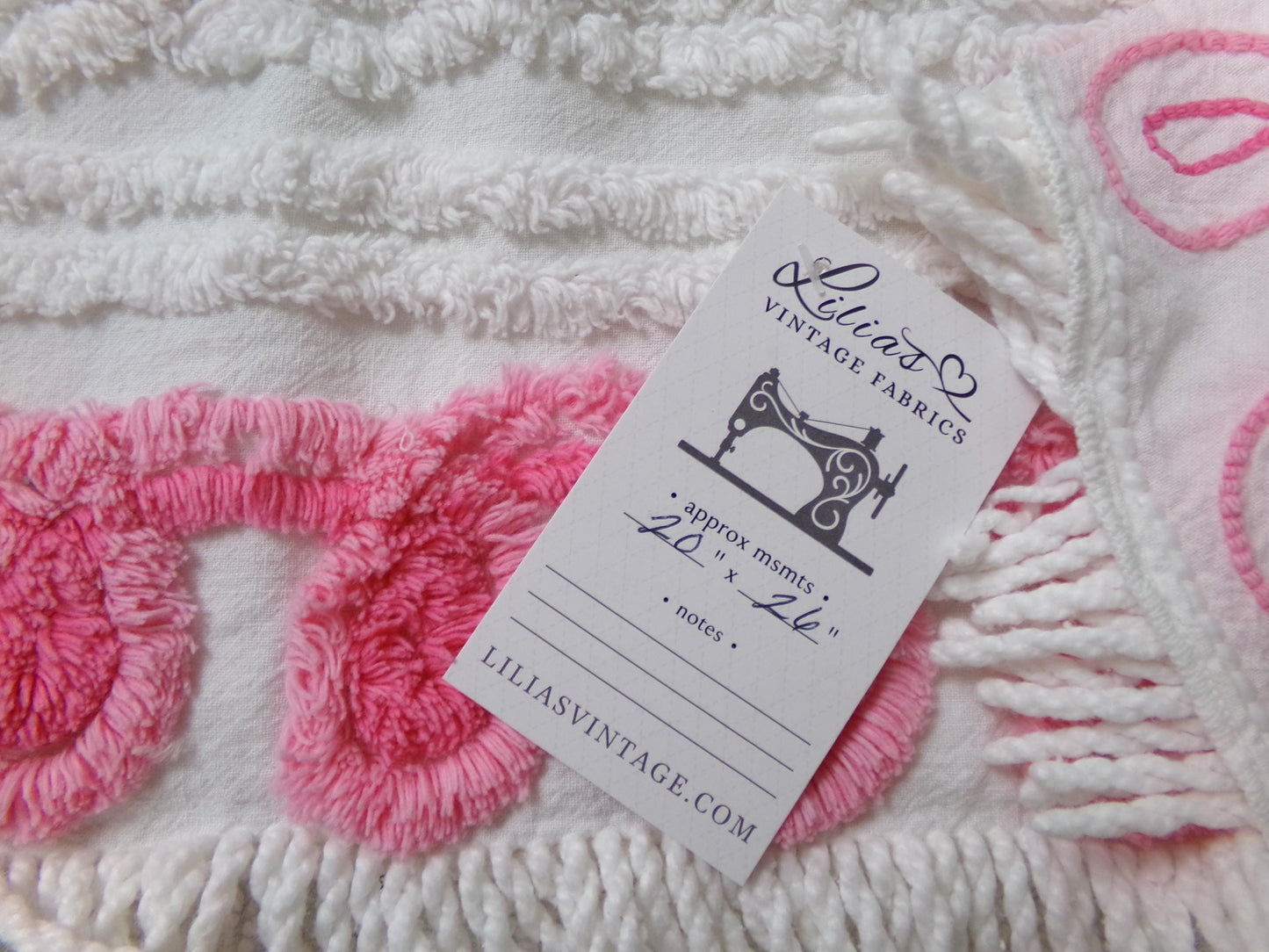 Pink White Floral Vintage Chenille Bedspread Fabric Sewing & Quilt Material 20" x 26"