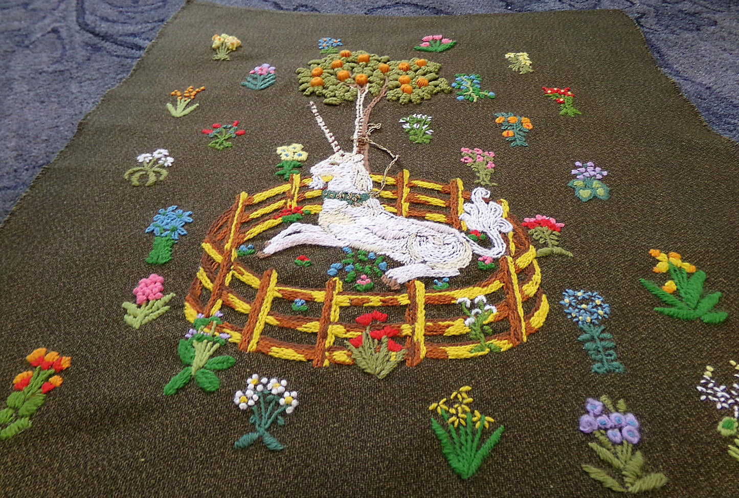 Unicorn in Captivity Vtg Crewel Embroidery, Finished Paragon 0846 Stitchery Medieval Old World Tapestry Style Adaptation