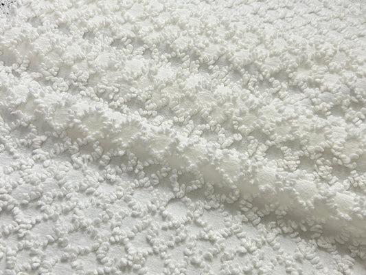 Vintage White Chenille Fabric, Chained Eternity Links, 19x25" Quilting Textile