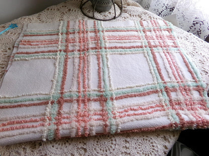 country plaid vintage chenille bedspread fabric cotton sewing material 20.5x26"