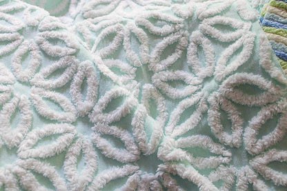 aqua & white daisy vintage chenille fabric, 20" x 24" piece of cottage style sewing quilt material