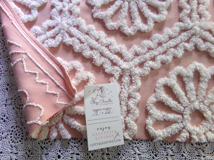 shabby ruffle daisy vintage chenille fabric, white geometric floral on peach 26" x 19" inch piece of cotton quilt & sewing material