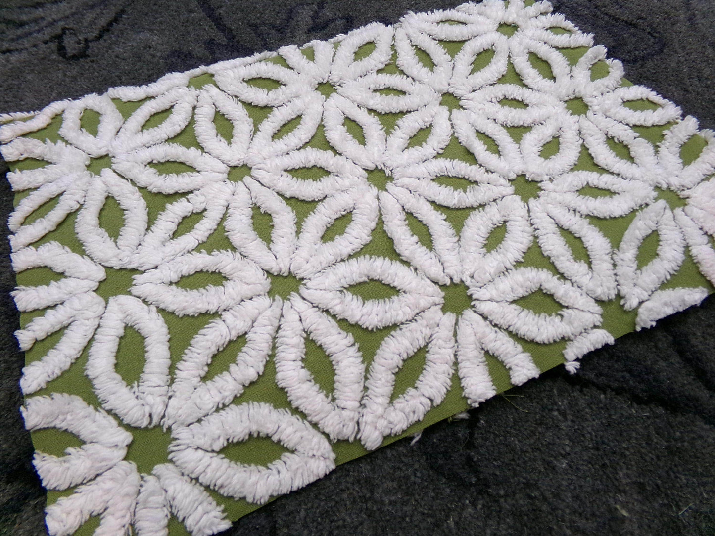Boho Green Daisy Vintage Chenille Fabric 18x24" Quilt Material