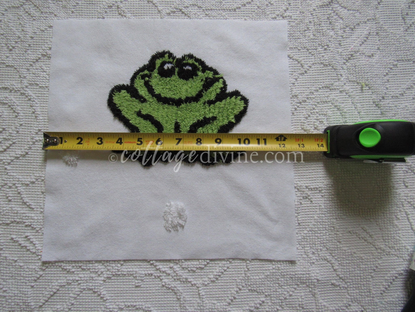 Cute Frog Chenille Fabric Piece, Vintage Y2K Era Green Bullfrog Novelty 12.5" Quilt Square, great for pillows & quilt inlays