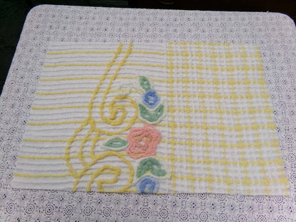 Cottage Chic Vtg Chenille Bedspread Fabric 16x24" Floral Plaid Sewing Material