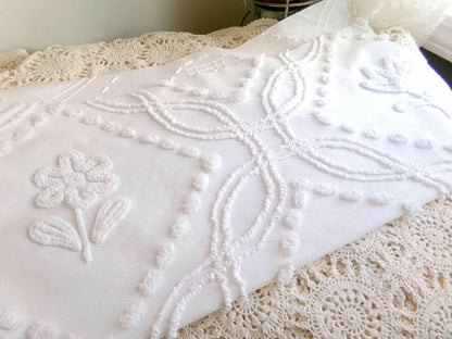 White Vintage Chenille Fabric, 24" x 26" Piece, Versatile Cottage Style Daisy Tulip Design, 100% Lightweight Cotton Quilt Material