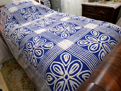 Vintage Mod Chenille Bedspread: Flower Power Bold Blue & White Shabby Cotton Full Size Bedding