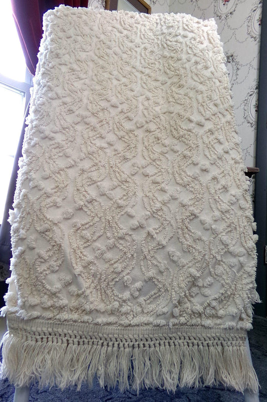 Vintage Neutral Chenille Bedspread Farmhouse Ivory Eternity Links Full Size Boho Bedding