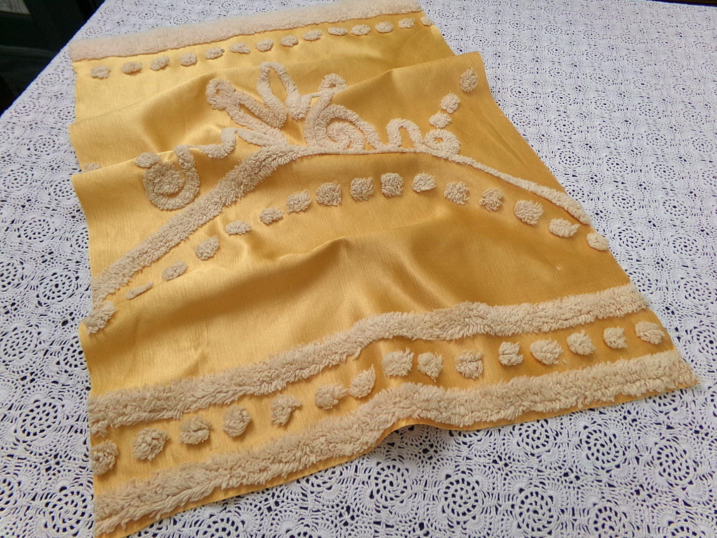 Shabby Gold Satin Vintage Chenille Tufted Fabric Swag Scroll 23x16"