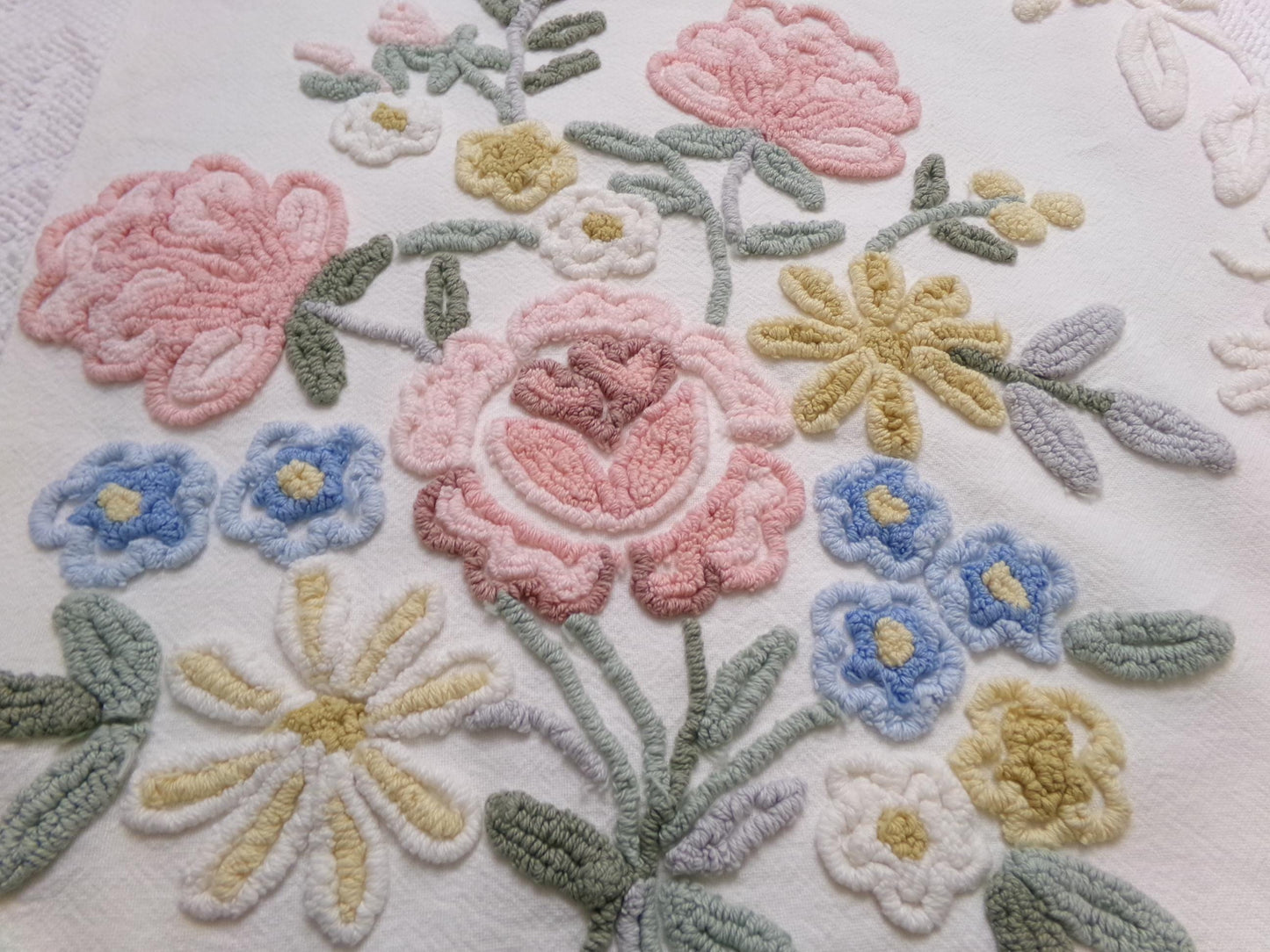 Rose Bouquet Vintage Chenille Bedspread Fabric, Cottage Style Sewing & Quilt Material, 15" x 28"