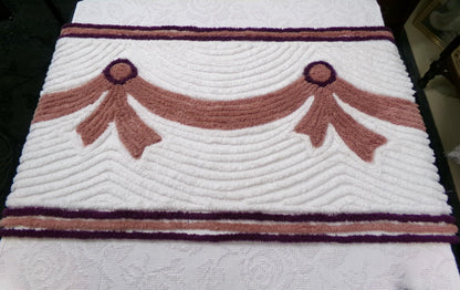 Double Swag Bows Vintage Chenille Bedspread Fabric, Luxurious Elegant Sewing Material, 20" x 35"