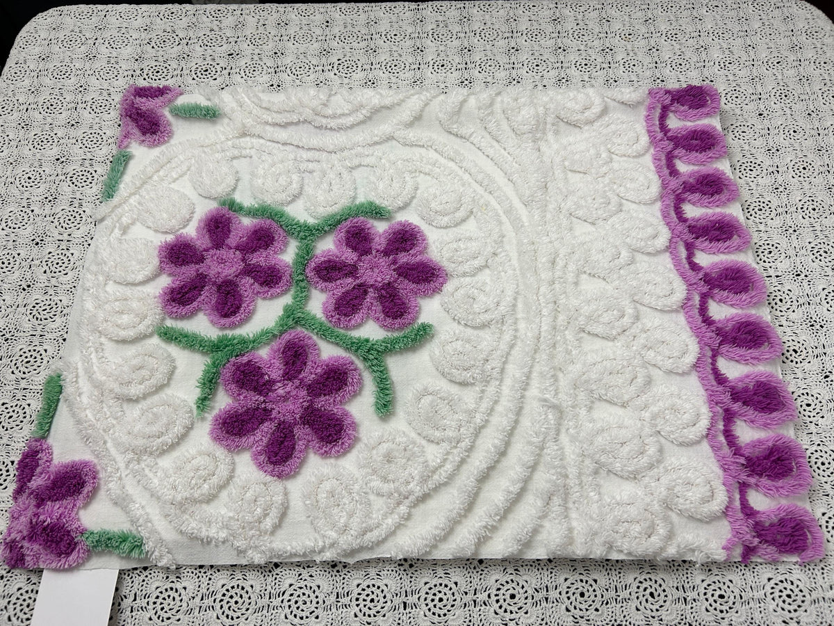 Little Violets Vintage Chenille Bedspread Fabric Sewing Quilt Material 20x30"