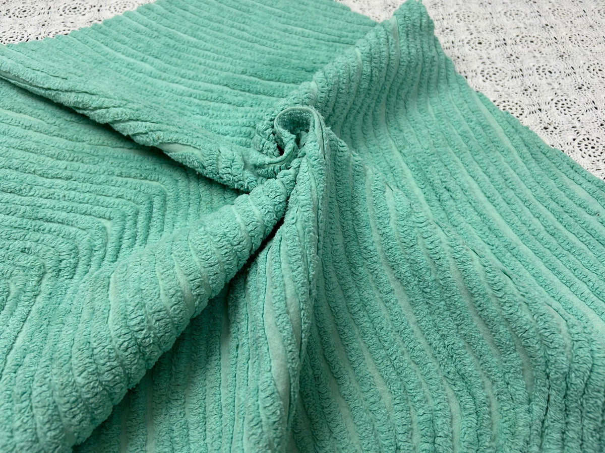 Green Wave Vintage Chenille Bedspread Fabric 18x25" Dense Tufts