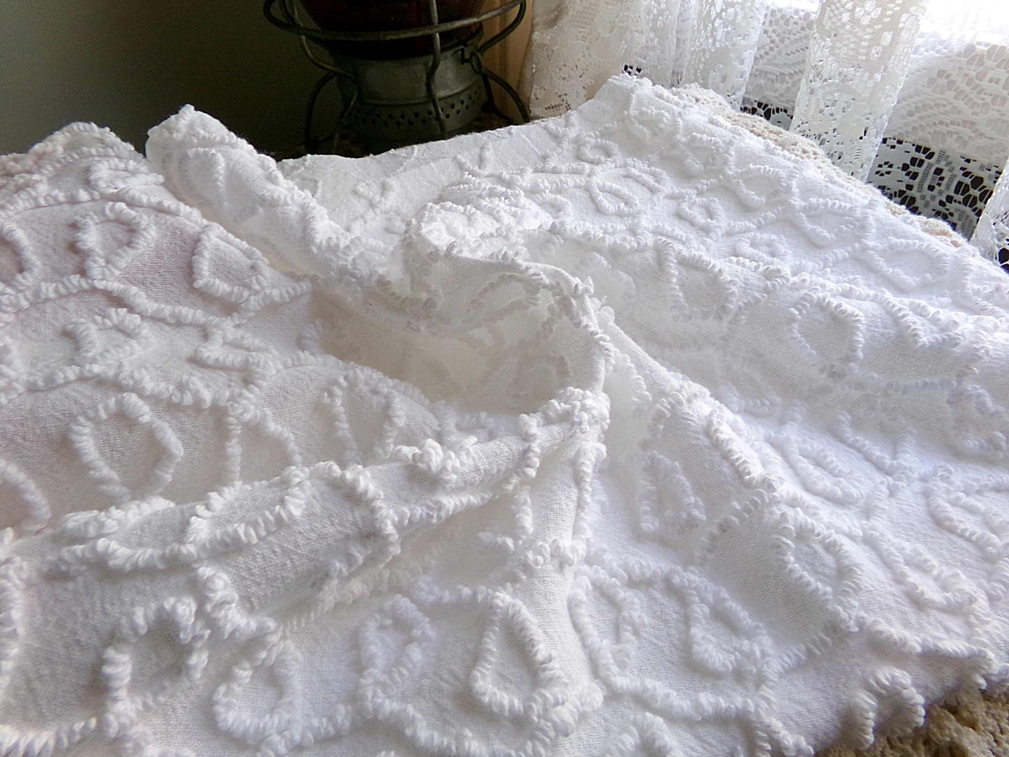 Curly Loops Vintage Chenille Fabric, Neutral White Texturized Cotton Sewing Material, 19" x 27" inch Piece for Handmade Quilts, DIY Pillows