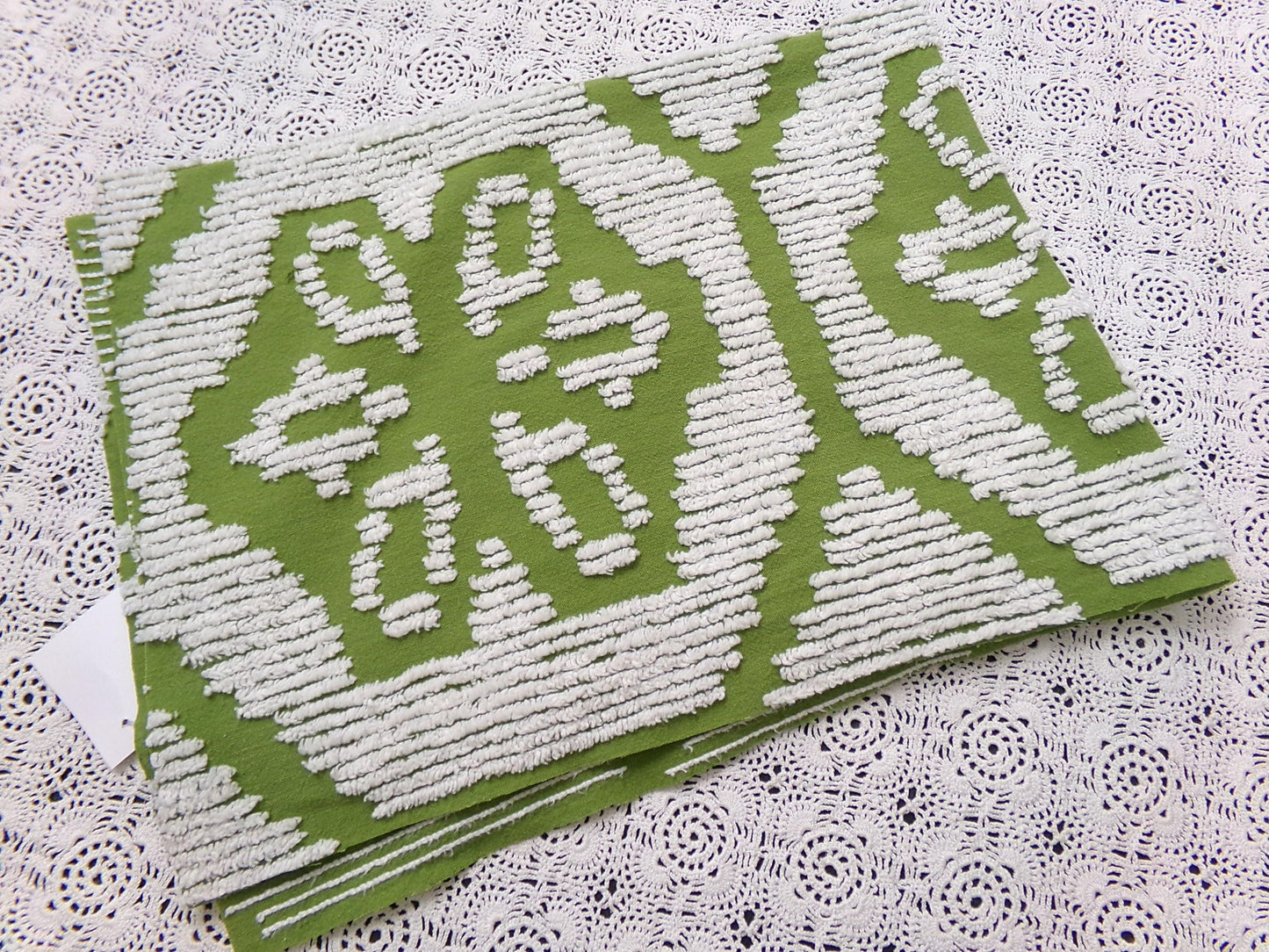 Boho Vintage Chenille Bedspread Fabric, Avocado Green White Daisy 19" x 26" cut piece